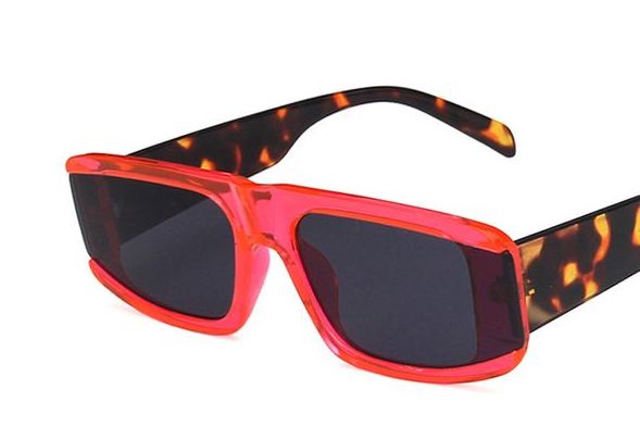 Donna Glitch - Red Rectangular Sunglasses